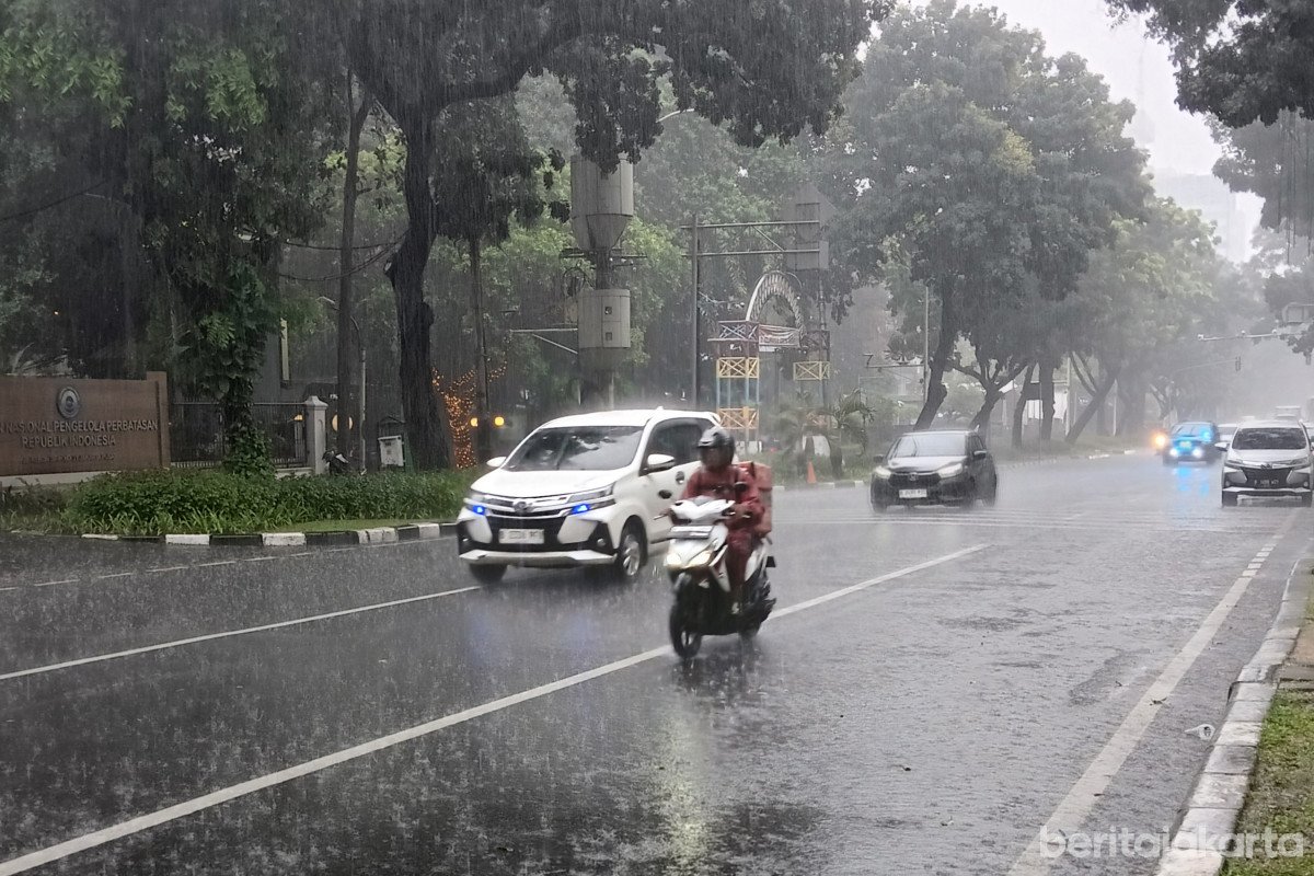 BMKG: Hujan Ringan Dominasi Cuaca di Berbagai Wilayah Indonesia pada Sabtu