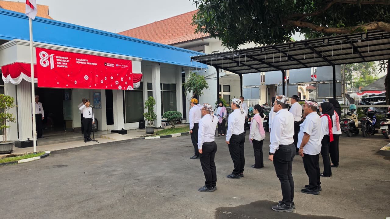 Dengan Nuansa Kedaerahan, PT Jasa Raharja (Persero) Cabang Cirebon Gelar Upacara Peringatan HUT Kemerdekaan RI Ke-81