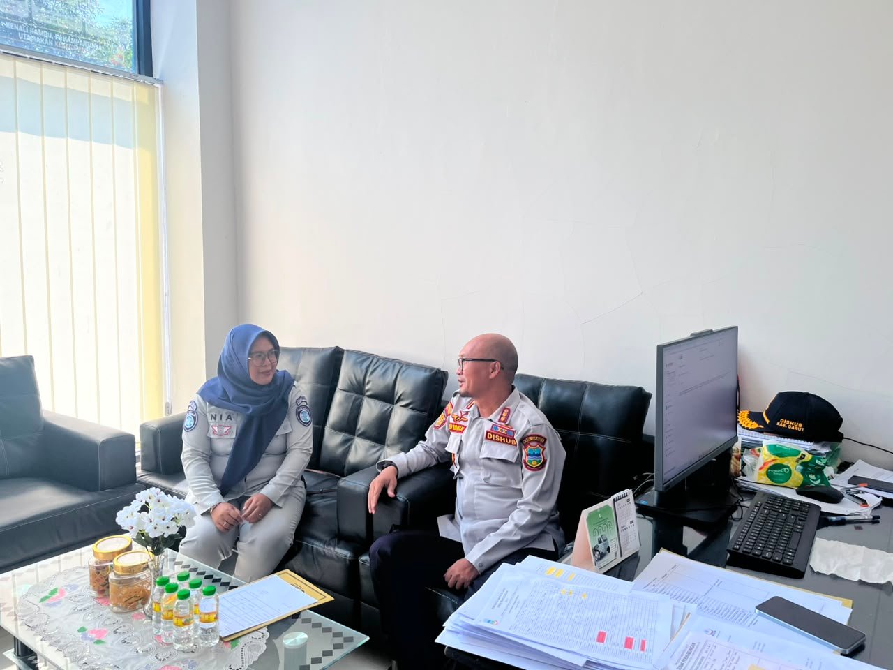 Jasa Raharja Cabang Tasikmalaya Perkuat Sinergi dengan Kabid Lalu Lintas Kabupaten Garut untuk Tingkatkan Keselamatan Berlalu Lintas
