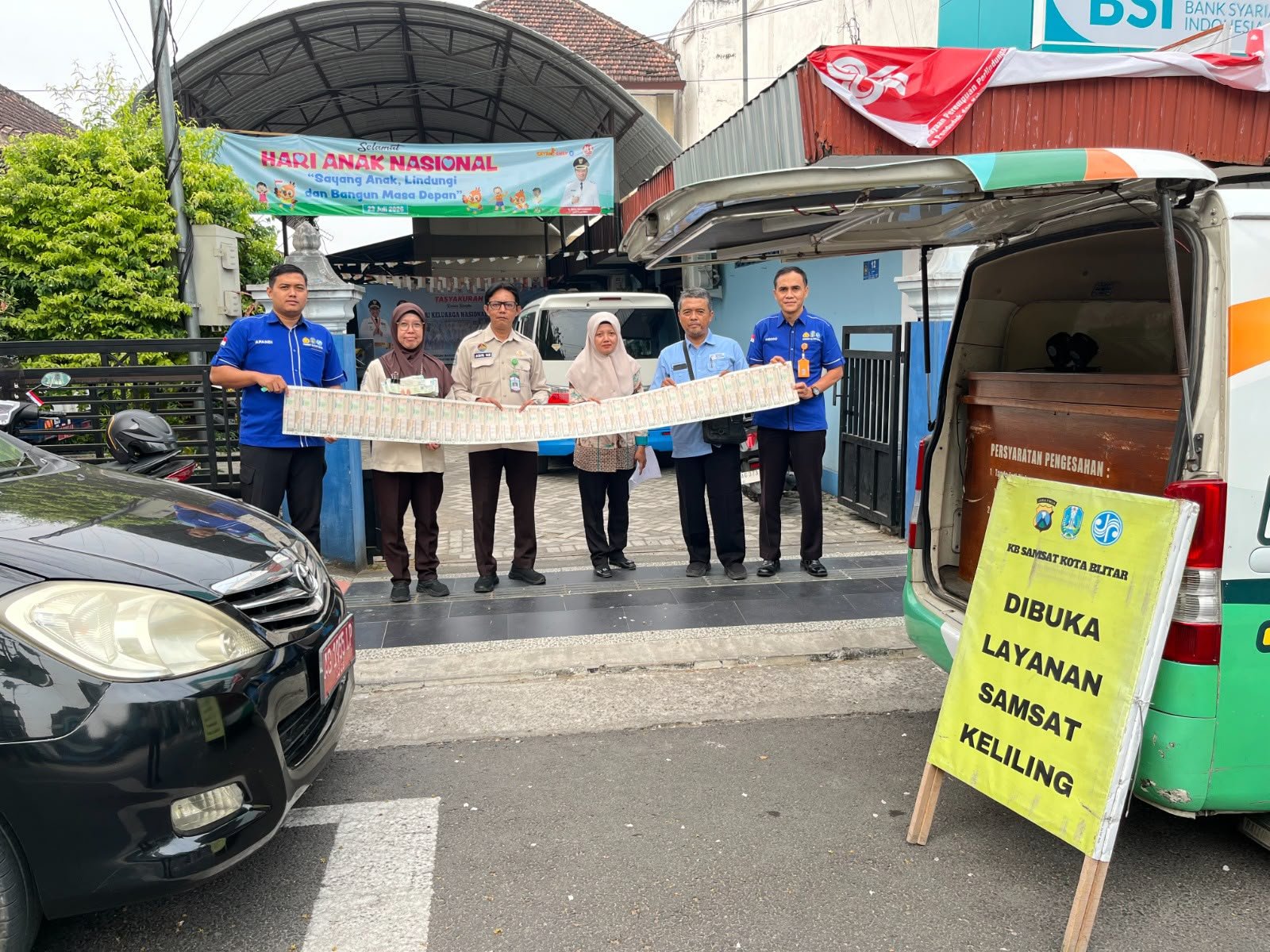 Samsat Blitar Kota Gelar Layanan Samsat Kunjung Instansi di Kantor Dinas DP2KB.