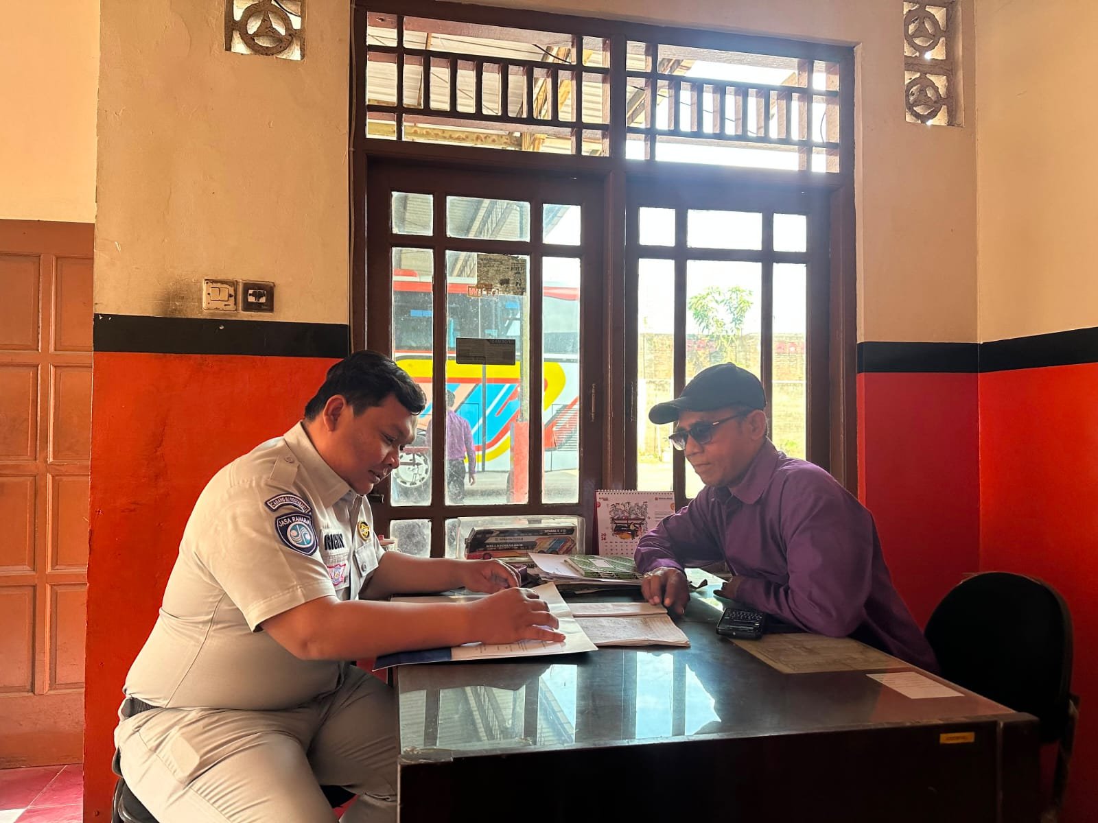 Jasa Raharja Intensifkan CRM dan SIGAP Instansi, Data Kendaraan PT Rosalia Indah Dimutakhirkan