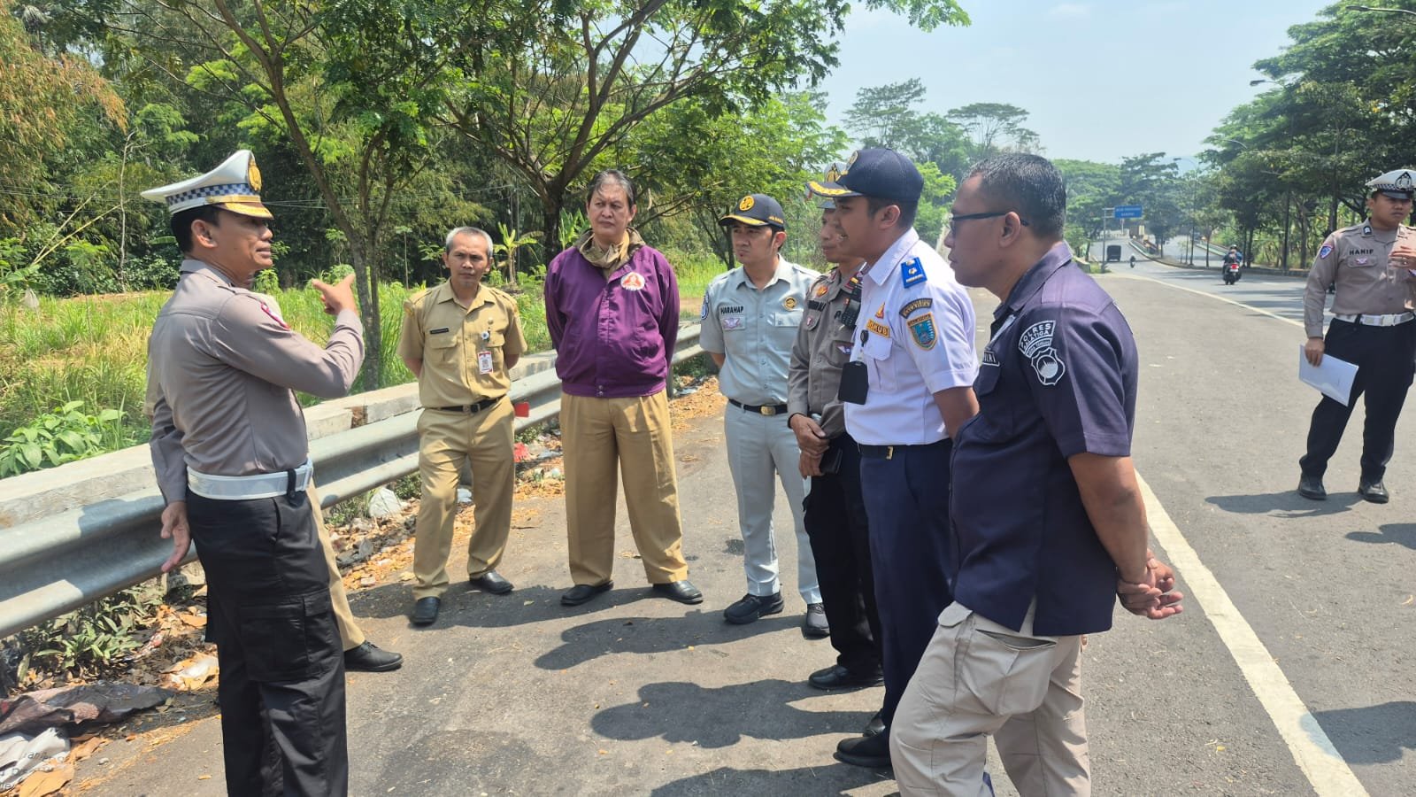 Jasa Raharja Kanwil Utama Jawa Tengah bersama Jajaran Ditlantas Polda Jawa Tengah melaksanakan giat Asistensi Penanganan titik Blackspot