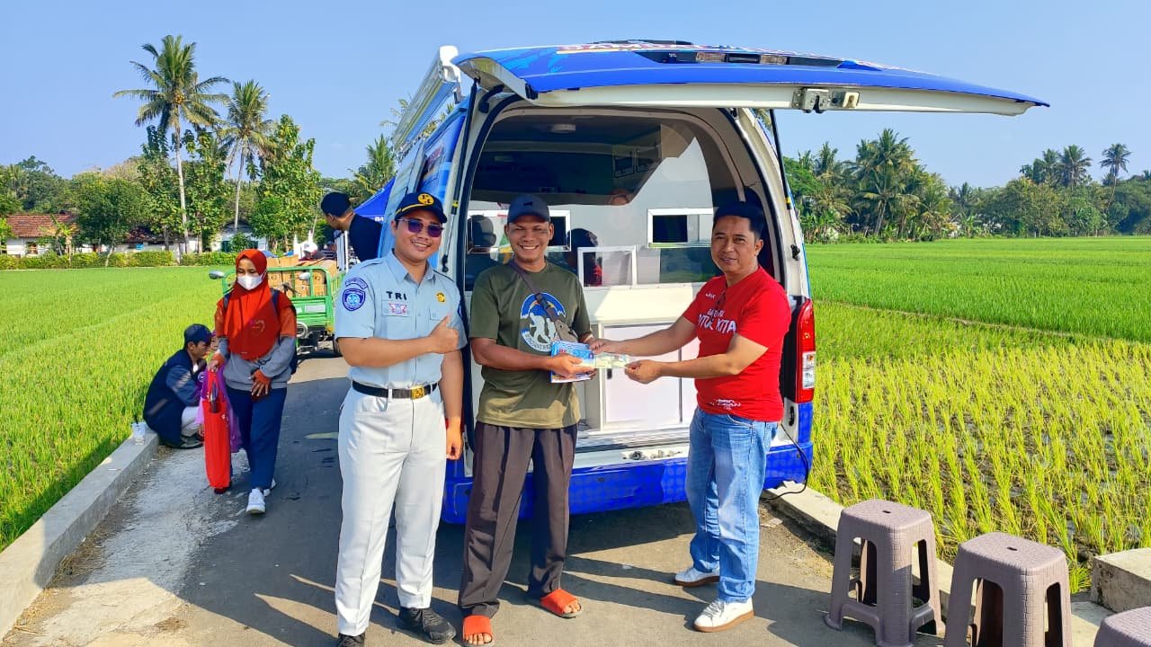Tak Perlu Tunggu Hari Kerja, Samsat Sleman Jemput Wajib Pajak di Sunmor Bulak Ngijon