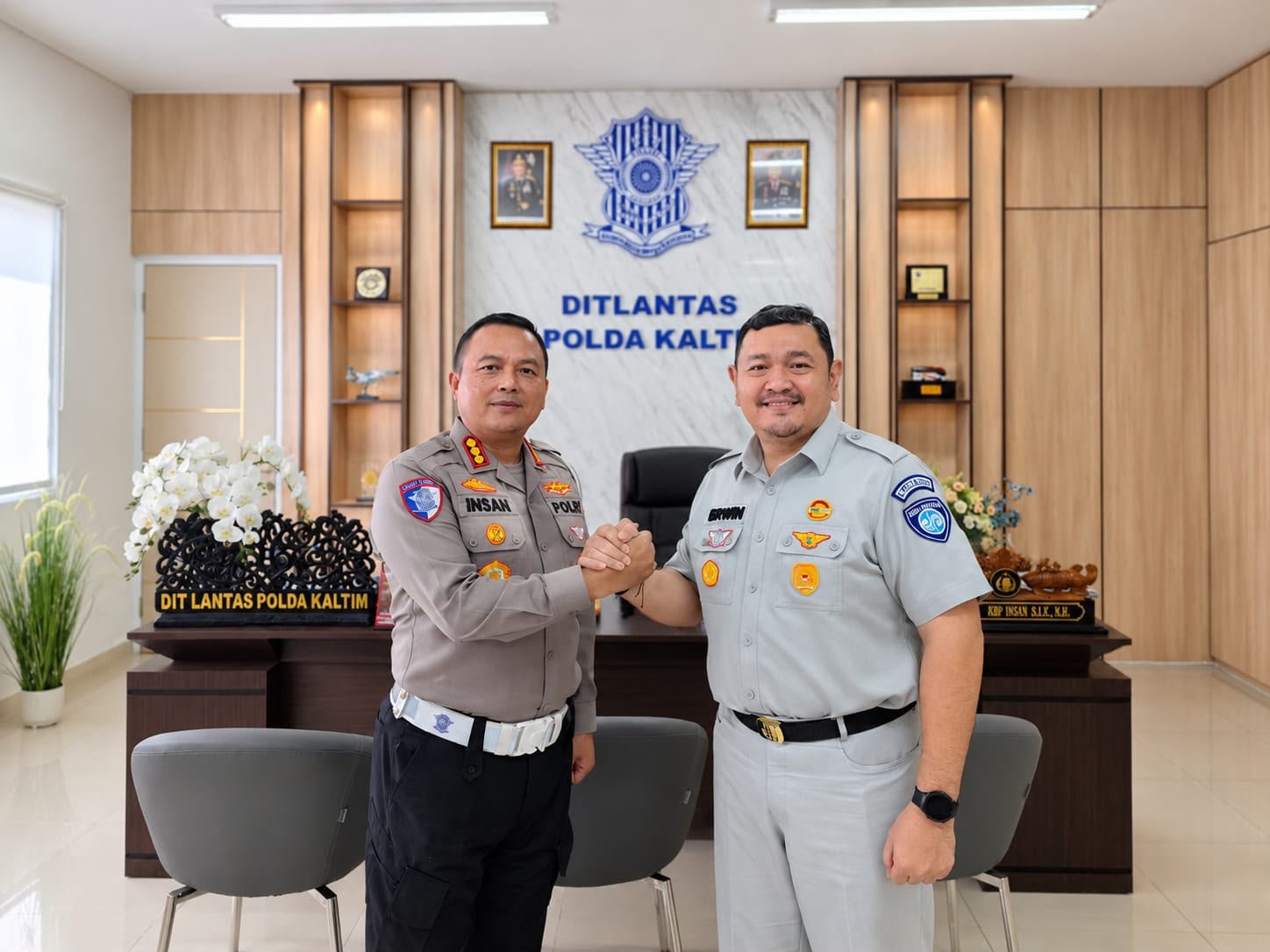 Perkuat Sinergi Kolaboratif Kakanwil Jasa Raharja Kaltim Kunjungi Dirlantas Polda Kaltim