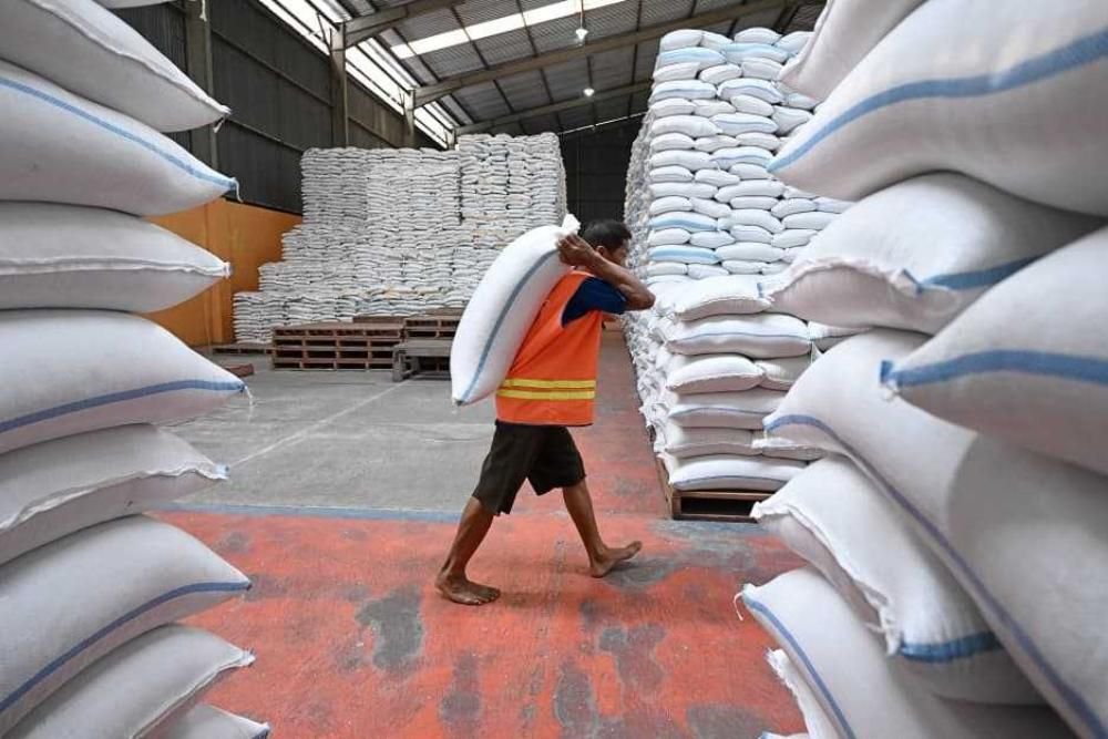 BPS Ungkap Harga Beras Premium dan Medium Kompak Mengalami Kenaikan