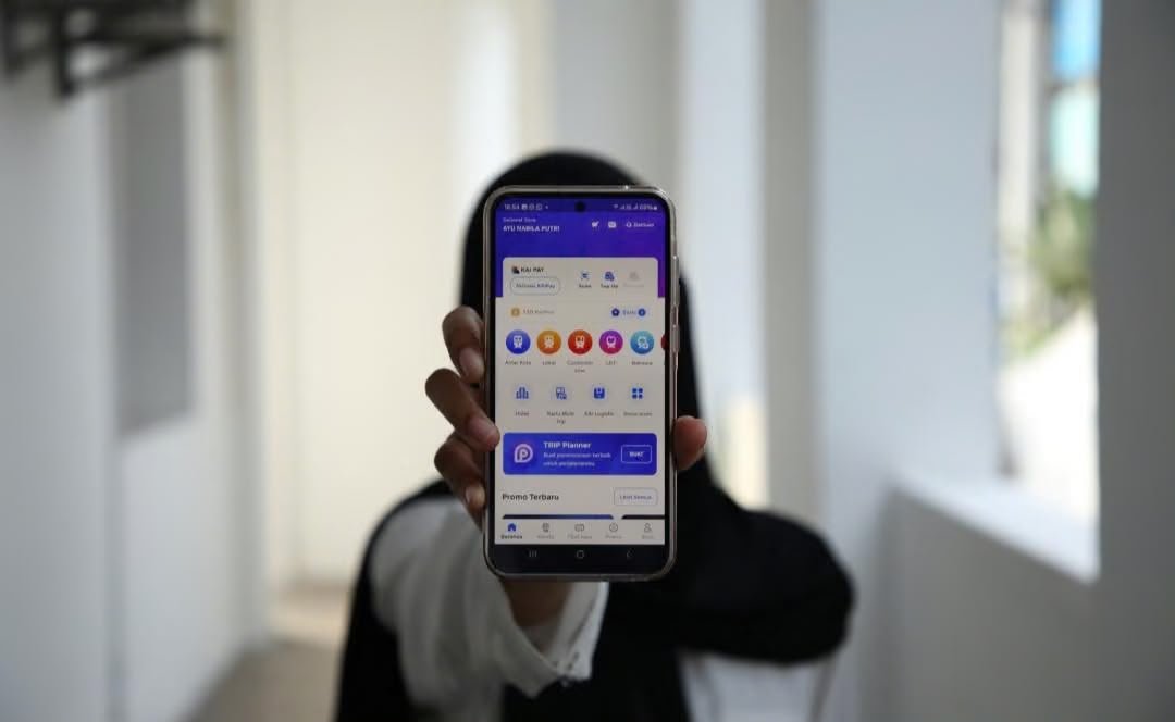 Cegah Penipuan, PT KAI Ingatkan Pelanggan Lebih Selektif Beli Tiket Kereta Online