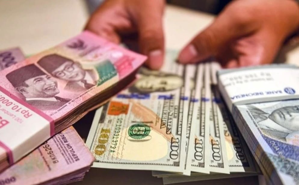 Rupiah Melemah Pagi Ini Tertekan Dolar AS Jelang Rapat FOMC