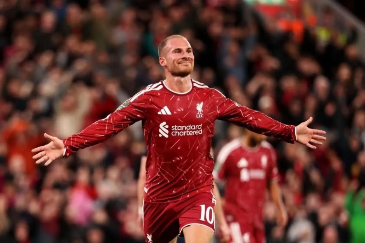 Tekuk Tottenham 3-1, Liverpool Amankan Tiket ke Babak Berikutnya
