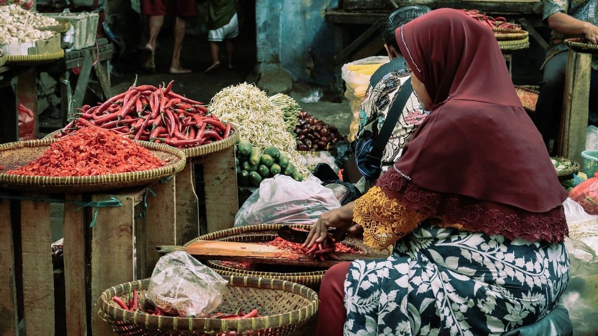 PIHPS Catat Harga Cabai Rawit Rp92.350, Bawang Merah Rp38.300 per Kg
