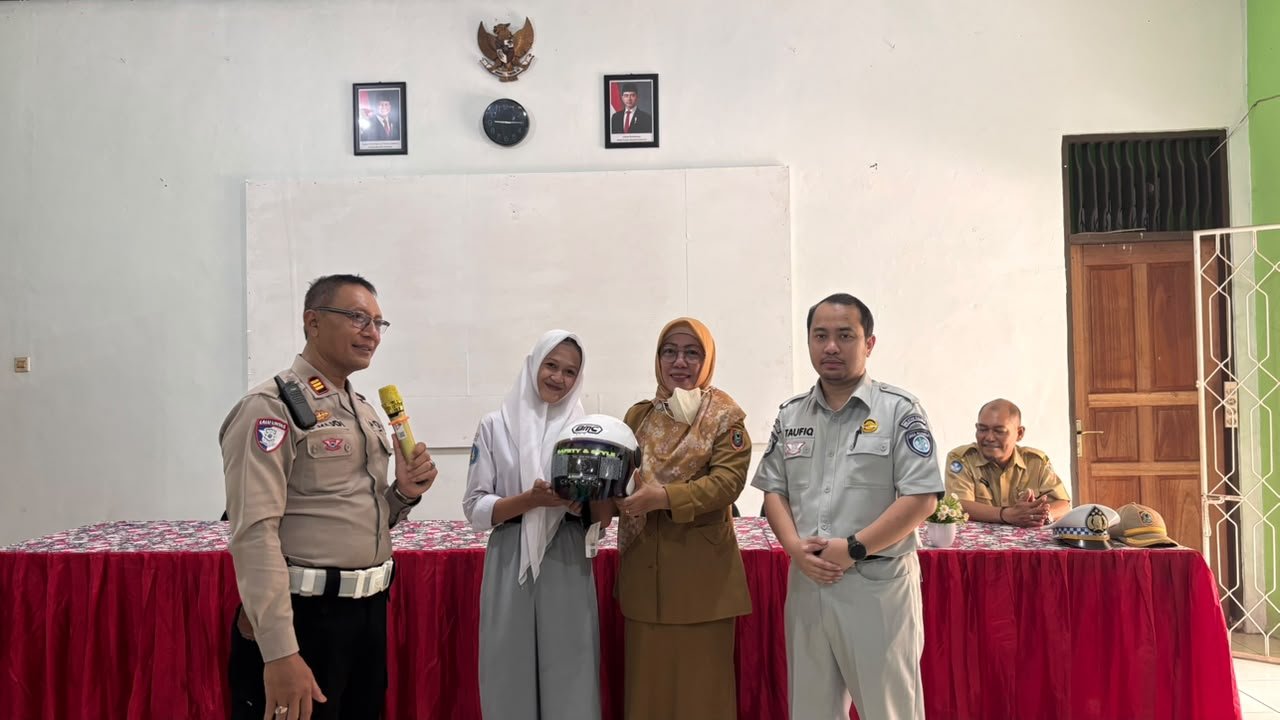 Jasa Raharja Kalsel Bekali Pelajar SMAN 4 Banjarbaru dengan Edukasi Keselamatan Berlalu Lintas
