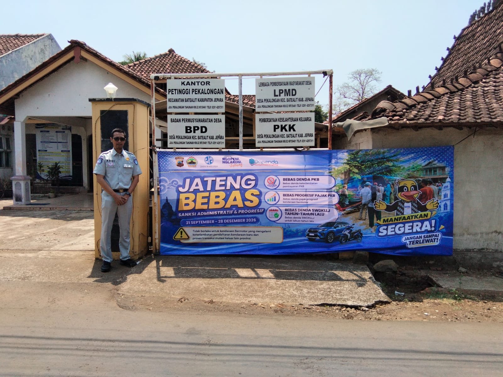 Jasa Raharja Cabang Pati Sosialisasikan Program Jateng Bebas 2026 melalui Pemasangan Spanduk di Sejumlah Titik Strategis