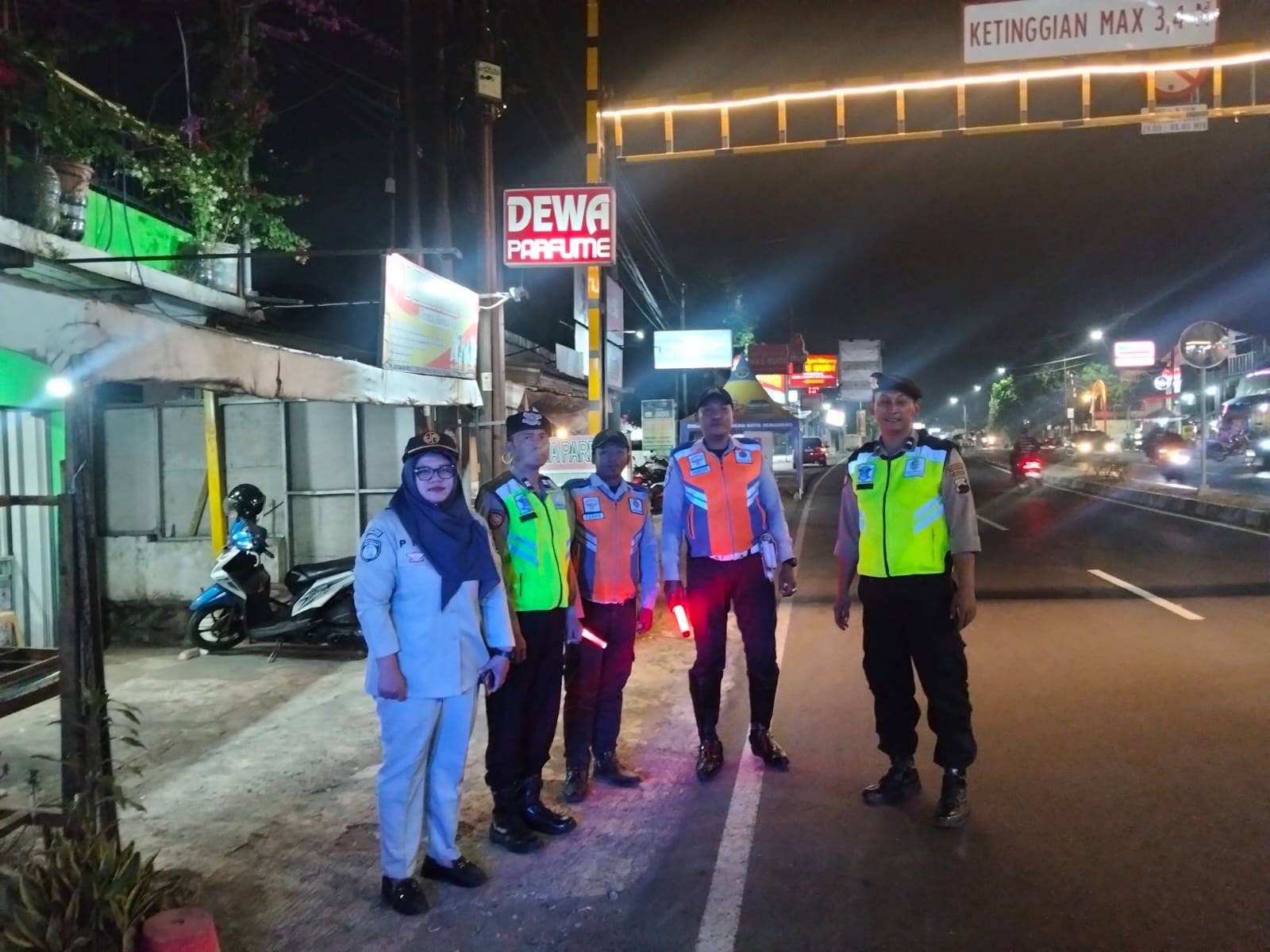 Cegah Laka Lantas di Titik Rawan, Jasa Raharja dan Polrestabes Semarang Gelar Blue Light Patrol di Wilayah Kecamatan Ngaliyan