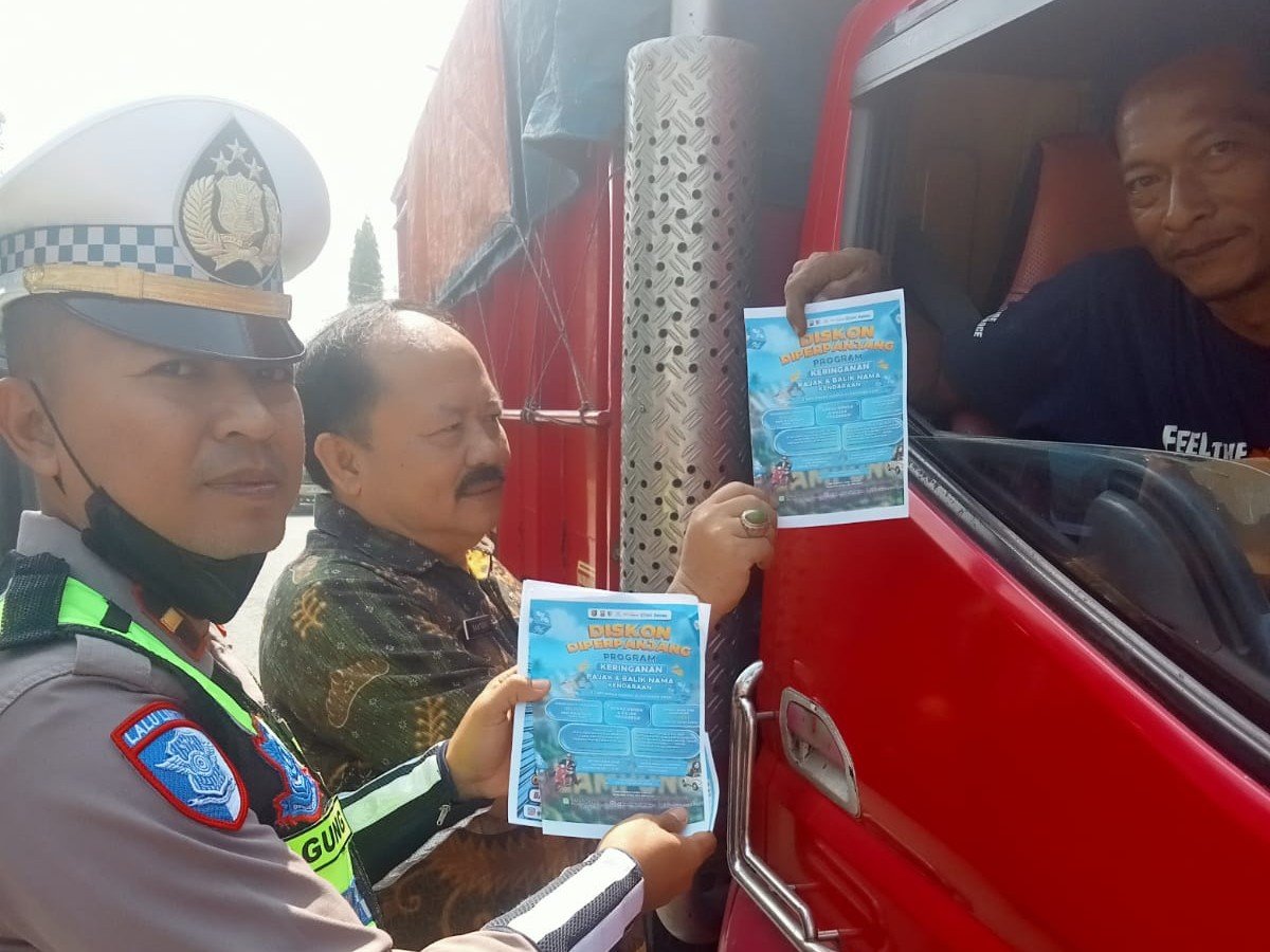 Jasa Raharja dan Mitra Samsat Perkuat Sinergi Sosialisasi Keringanan Pajak Kendaraan di Pugung