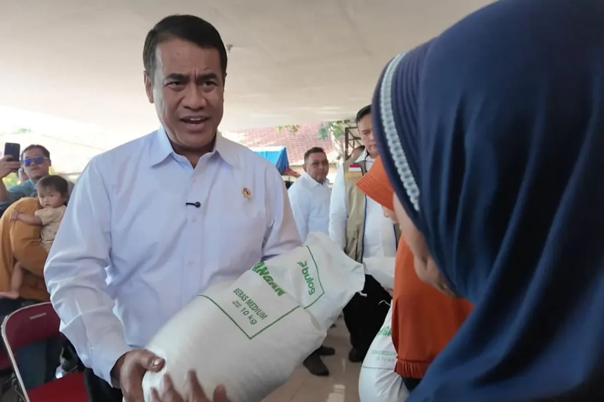 Mentan Amran Pastikan Cadangan Beras 4,5 Juta Ton, Naik 200 Persen dalam Dua Tahun