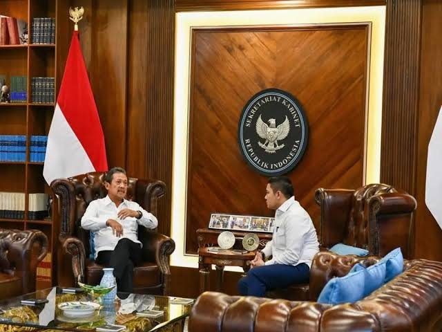 Teddy Indra Wijaya dan Menteri KP Bahas Pengembangan Kampung Nelayan Merah Putih