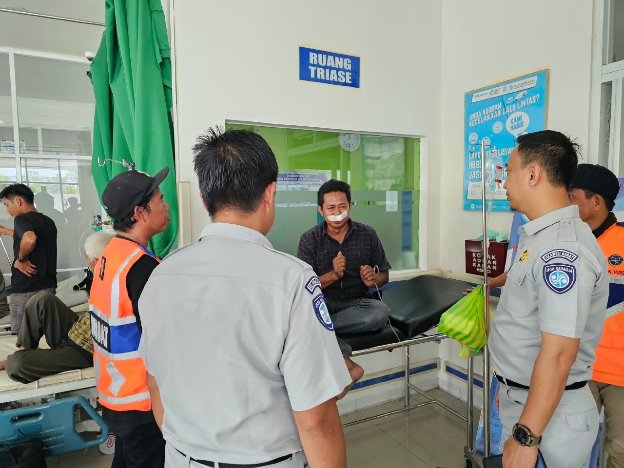 Jasa Raharja Cabang Mamuju Bergerak Cepat Pastikan Keterjaminan Korban Kecelakaan Tunggal Bus Neo Trans di Mamuju