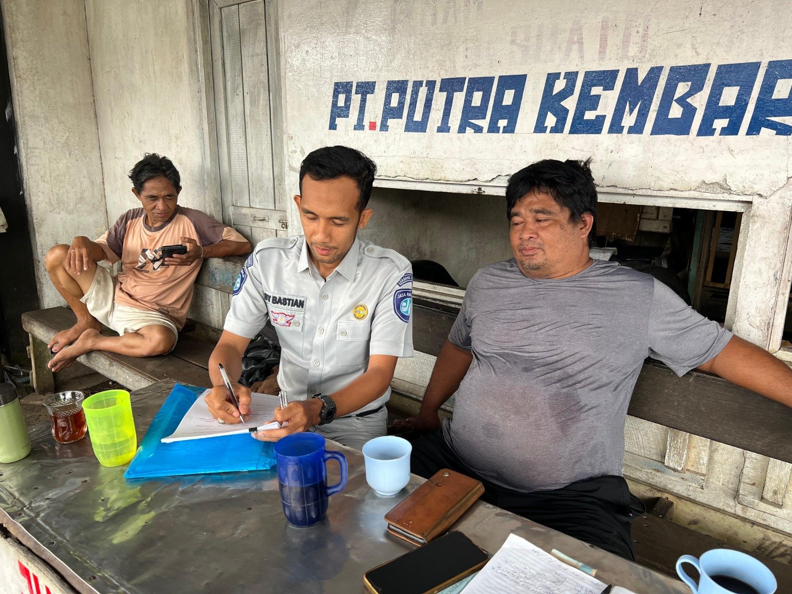 Jasa Raharja Sintang Kunjungi PO Putra Kembar, Perkuat Kepatuhan IWKBU