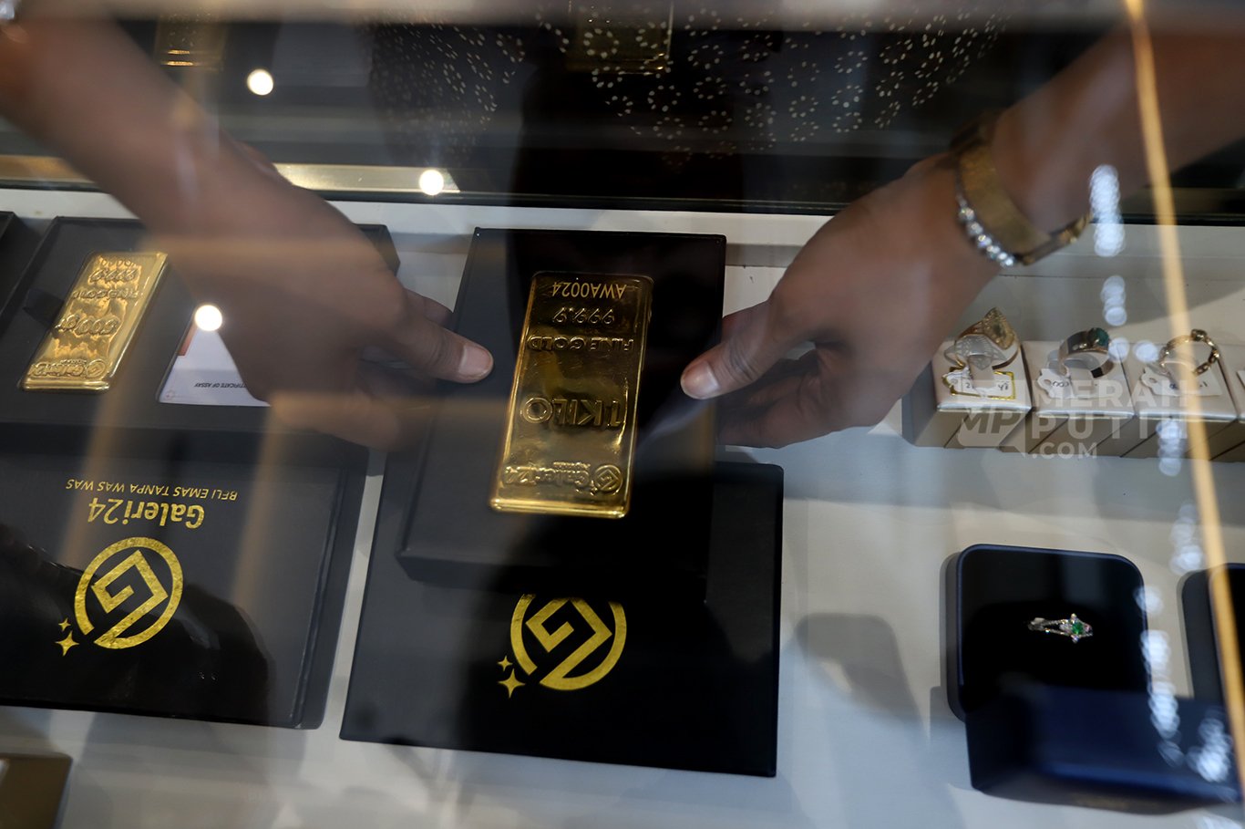 Daftar Harga Emas Antam, Galeri24, dan UBS di Pegadaian Kamis 8 Oktober 2026